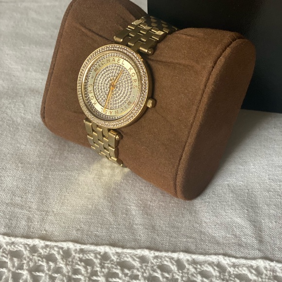 Michael Kors ladies watch - Picture 3 of 11